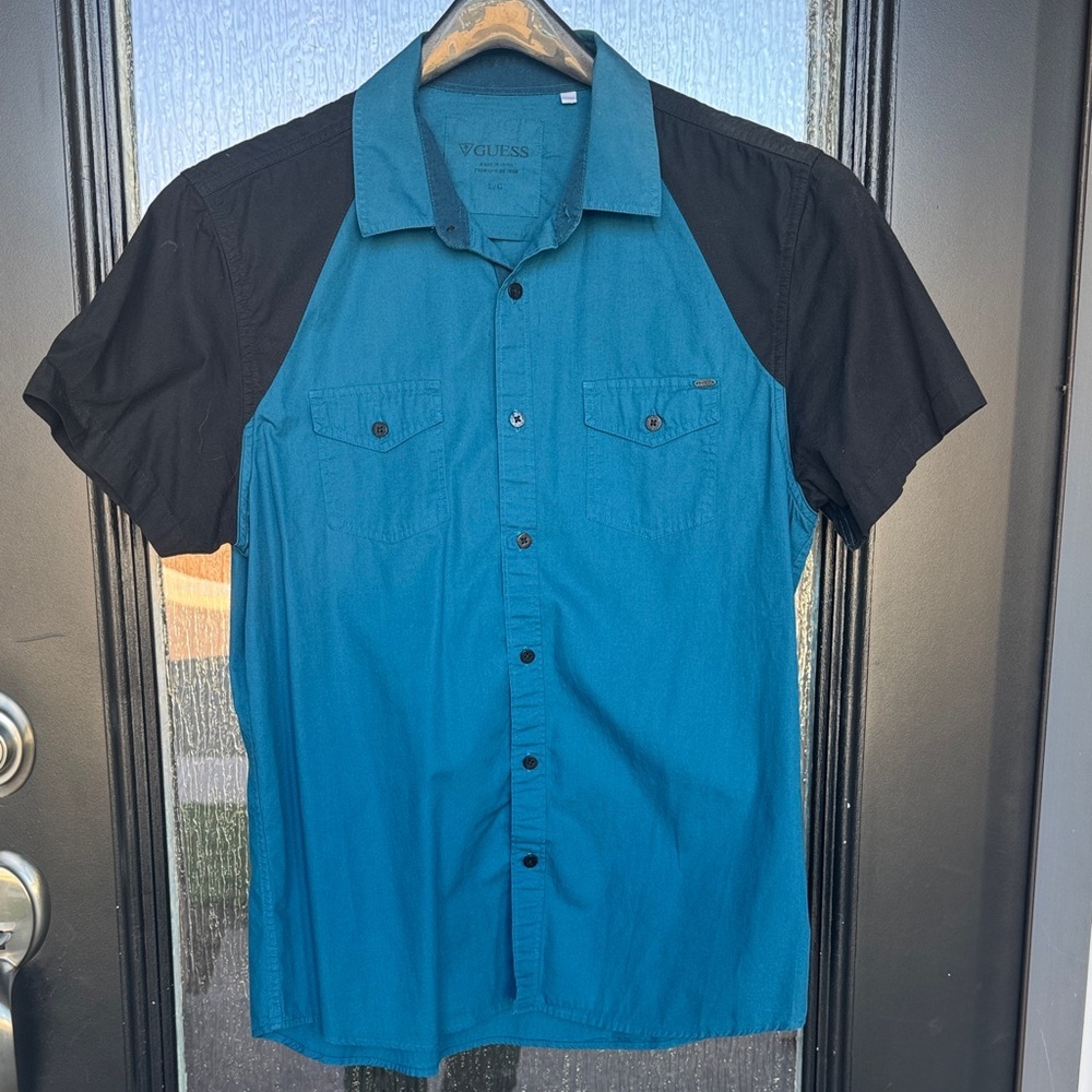 GUESS Men's Blue and Black Casual Shirt - Picture 2 of 6